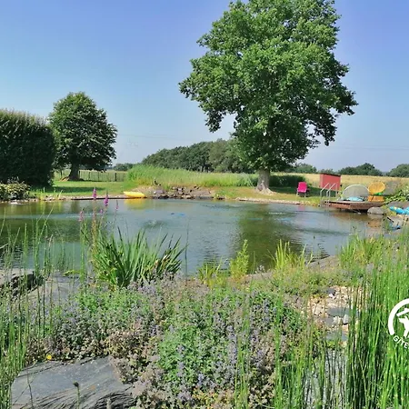 Domaine Des Mazures, 17 Personnes *