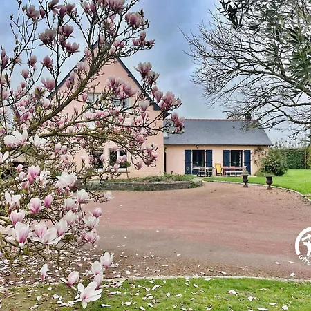 Domaine Des Mazures, 17 Personnes بيت للعطل