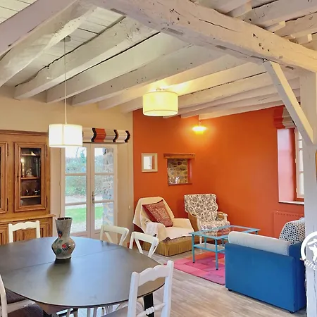 بيت للعطل Domaine Des Mazures, 17 Personnes Niafles