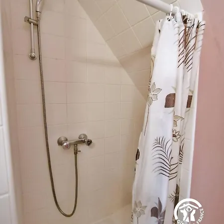 Domaine Des Mazures, 17 Personnes Niafles