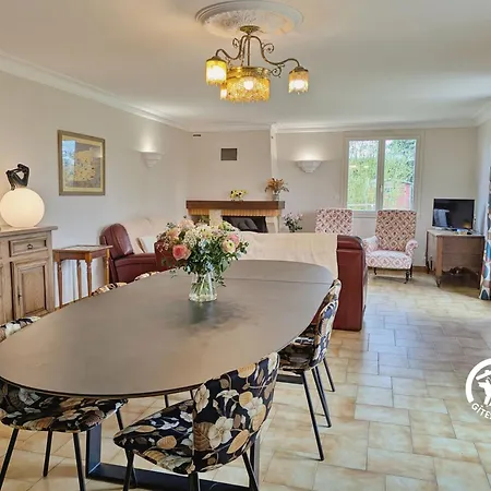 Domaine Des Mazures, 17 Personnes بيت للعطل *