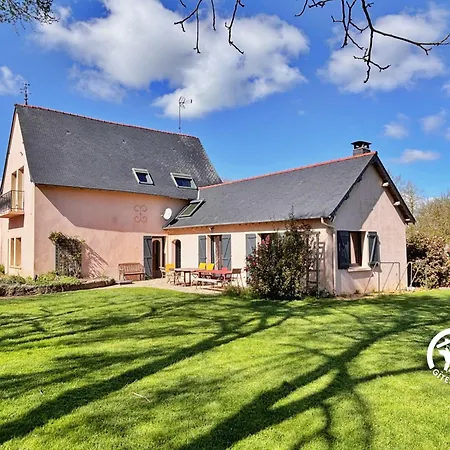 Domaine Des Mazures, 17 Personnes بيت للعطل *