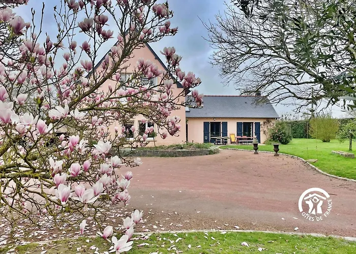 Domaine Des Mazures, 17 Personnes Tatil Evi