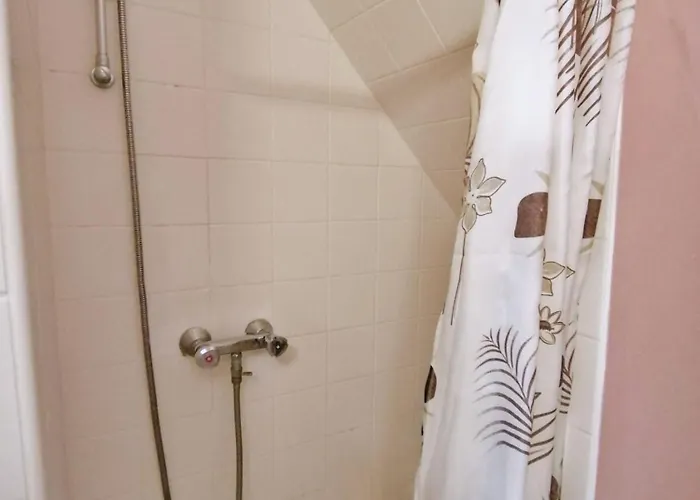 Domaine Des Mazures, 17 Personnes Niafles