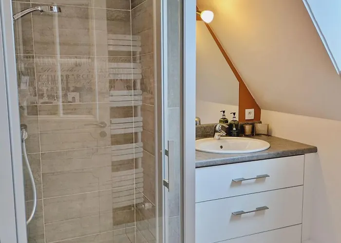 Domaine Des Mazures, 17 Personnes *