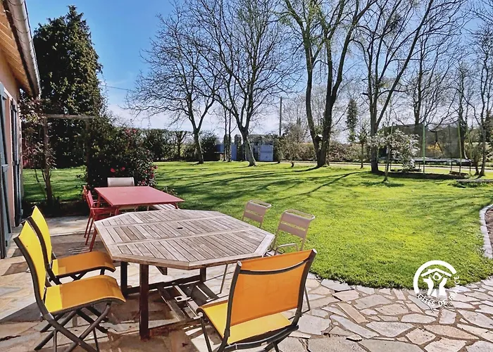 Domaine Des Mazures, 17 Personnes Niafles